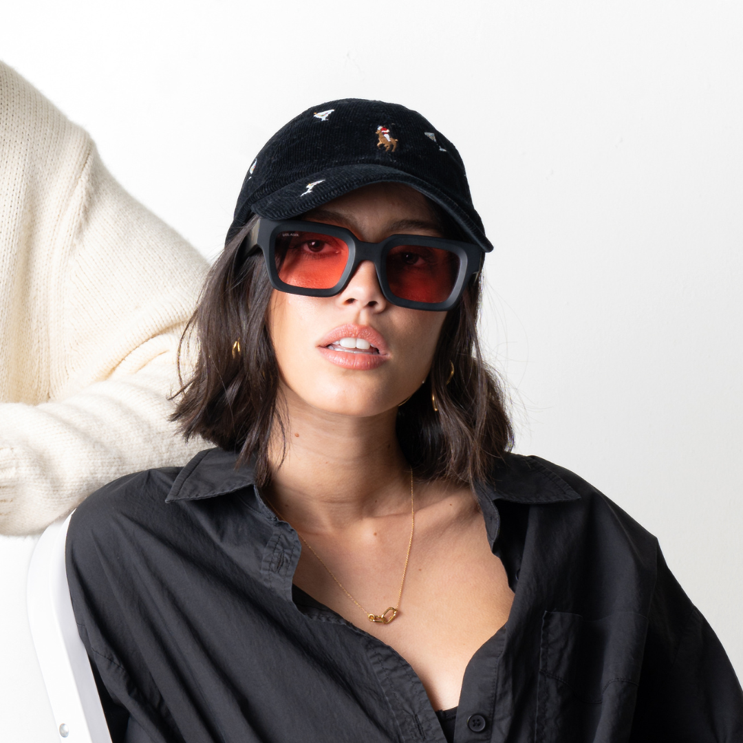 Utopia | Black Matte Pink